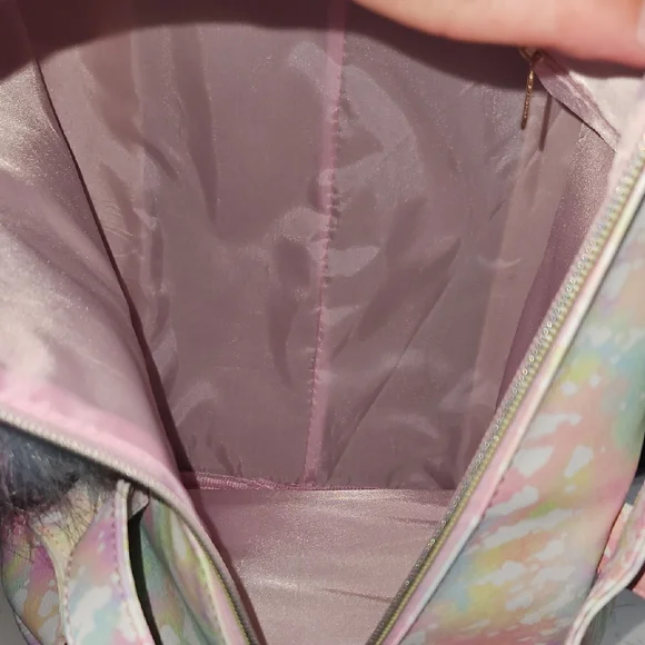 Under One Sky Pastel Travel Bag - Picture 2 of 13